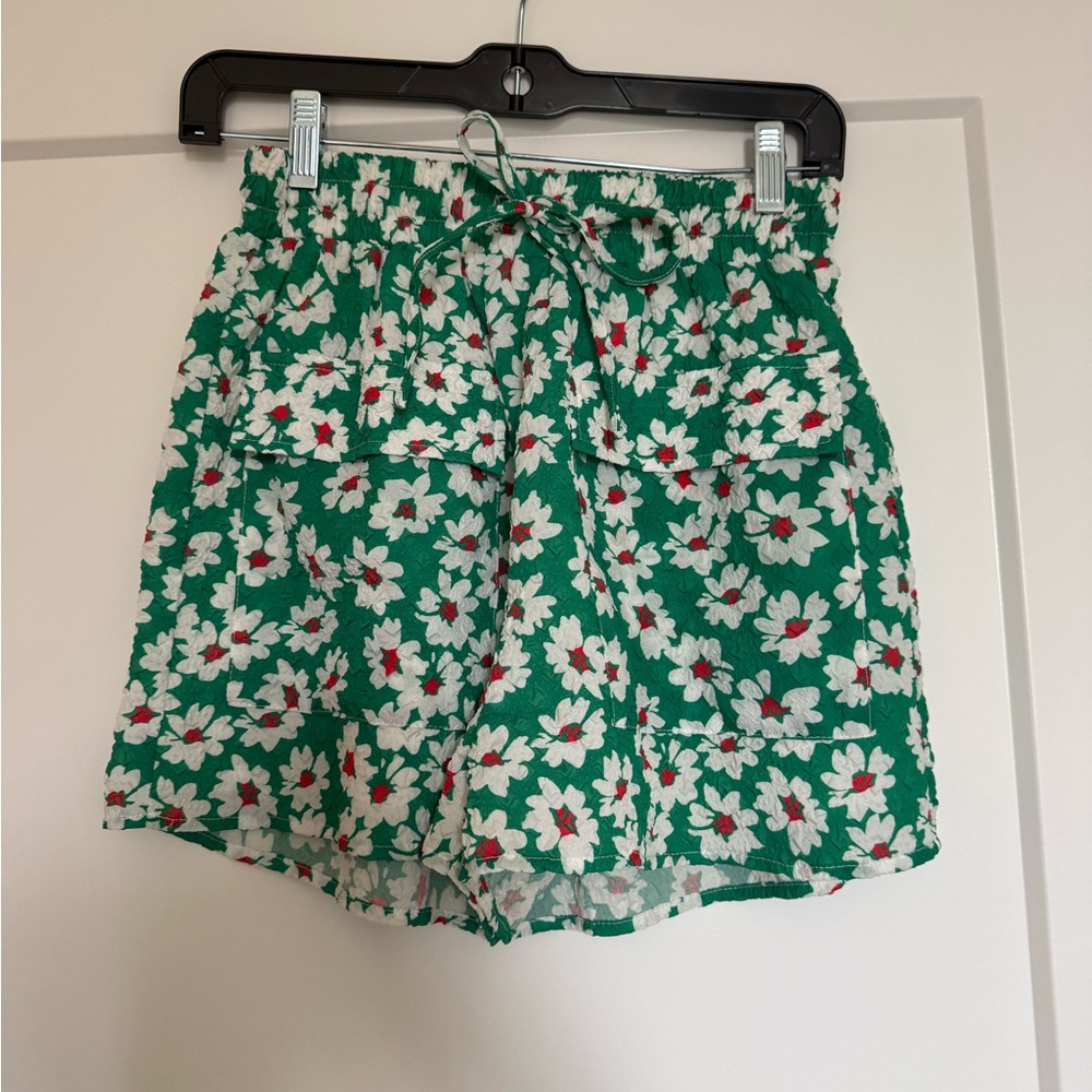 Floral Green Women's Shorts